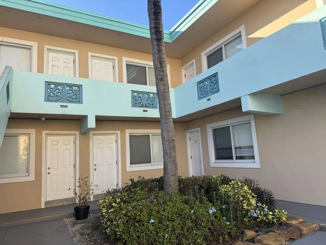 3 of 7 - 323 Monroe Street #1-6, Hollywood, FL