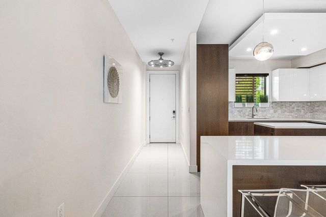 4 of 53 - 3030 N Ocean Boulevard #s101, Fort Lauderdale, FL