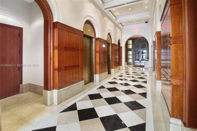 3 of 37 - 2525 Ponce De Leon Boulevard #300, Coral Gables, FL