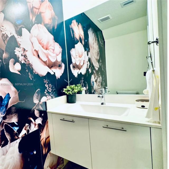 5 of 23 - 10295 Nw 64th Terrace #104, Doral, FL