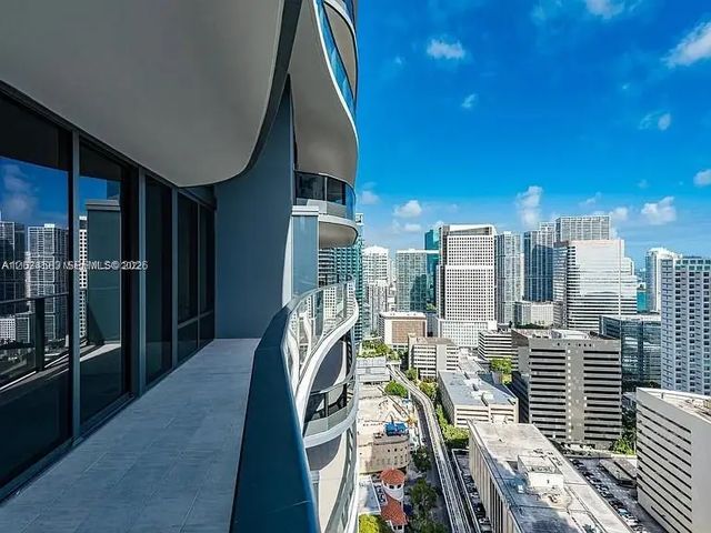 3 of 25 - 1000 Brickell Plaza #3509, Miami, FL