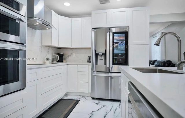 5 of 15 - 2735 Dewey Street, Hollywood, FL
