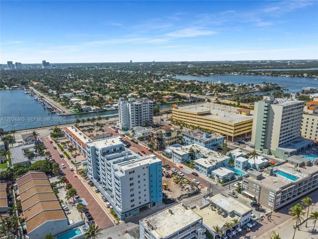 5 of 17 - 300 Van Buren Street, Hollywood, FL
