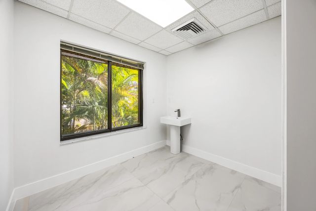 3 of 15 - 150 Nw 70th Avenue #04, Plantation, FL
