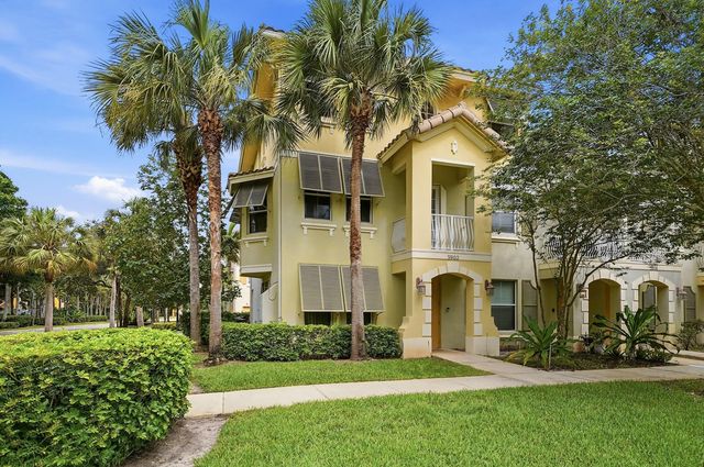 3902 White Peacock Lane, Coconut Creek