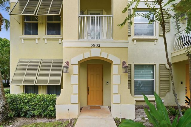 4 of 44 - 3902 White Peacock Lane, Coconut Creek, FL