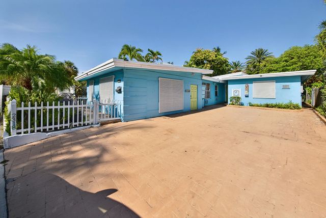 2 of 34 - 2318 N Ocean Boulevard, Fort Lauderdale, FL