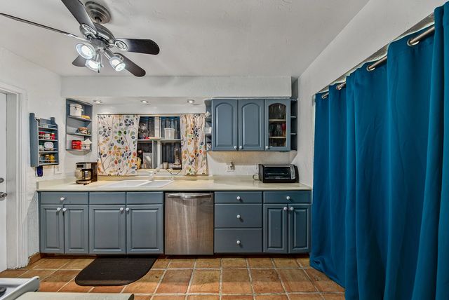 5 of 34 - 2318 N Ocean Boulevard, Fort Lauderdale, FL