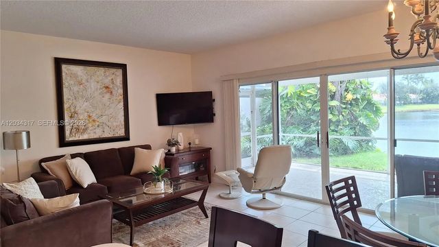2 of 64 - 2104 Tigris Drive, West Palm Beach, FL