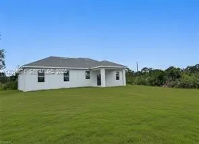 2 of 8 - 3120 W 72nd Street, Lehigh Acres, FL
