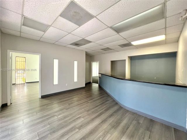 5 of 19 - 3425 Nw 73rd Avenue, Miami, FL