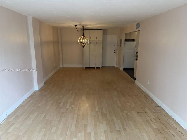 2 of 36 - 13120 Sw 92nd Avenue #b-404, Miami, FL
