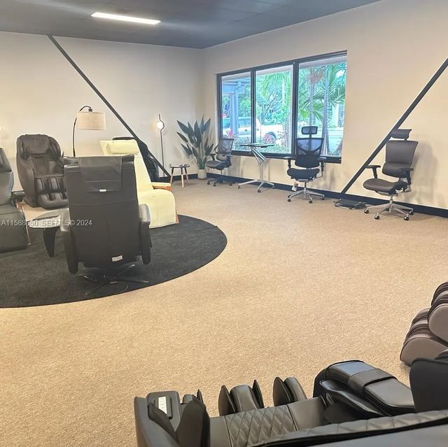 3 of 3 - 4301 N Federal Highway #4, Pompano Beach, FL