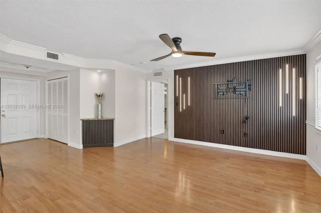 150 Ne 15th Avenue #140, Fort Lauderdale