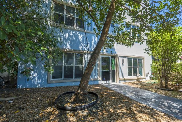 4 of 32 - 1342 Drexel Avenue #206, Miami Beach, FL