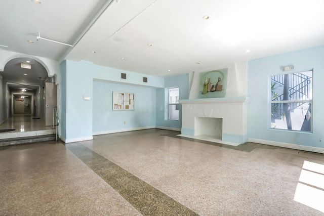 5 of 32 - 1342 Drexel Avenue #206, Miami Beach, FL
