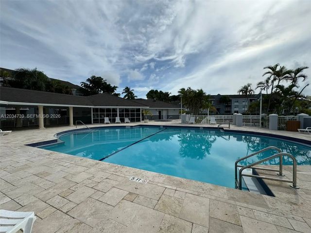 4 of 21 - 8660 Sw 212th Street #108, Cutler Bay, FL
