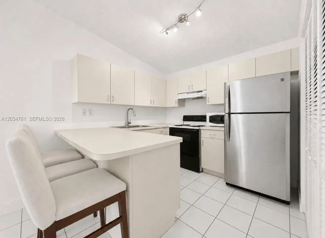 5 of 12 - 7611 Sw 153rd Court #204, Miami, FL