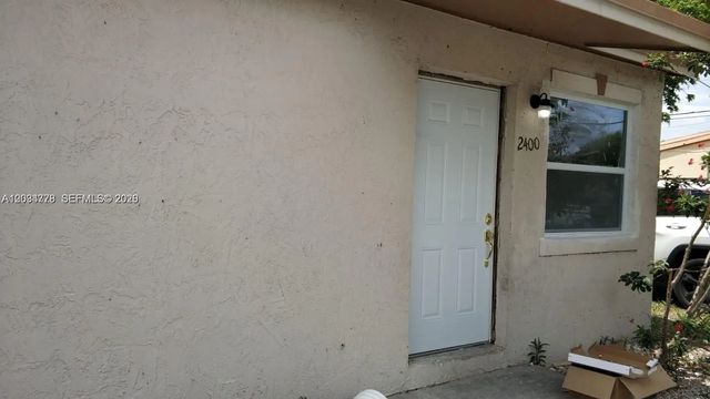 2 of 2 - 2400 Nw 13th Court, Fort Lauderdale, FL
