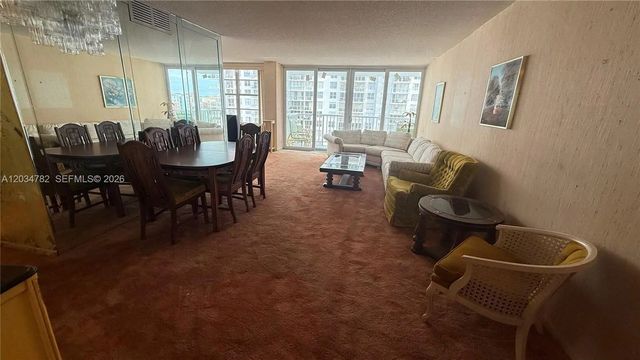3 of 27 - 231 174th Street #911, Sunny Isles Beach, FL