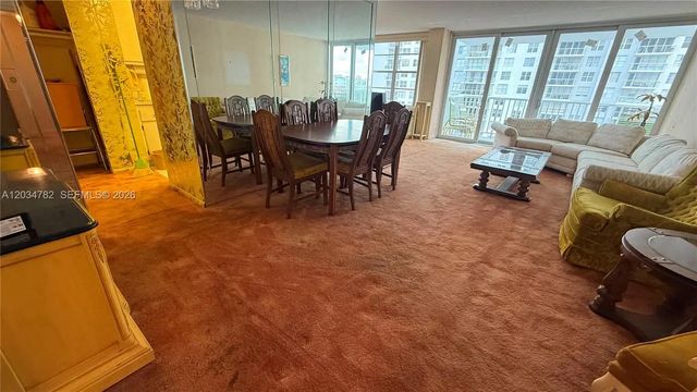 4 of 27 - 231 174th Street #911, Sunny Isles Beach, FL