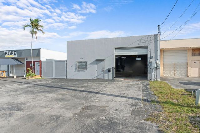 270 Sw 33rd Street, Fort Lauderdale