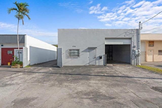 2 of 23 - 270 Sw 33rd Street, Fort Lauderdale, FL