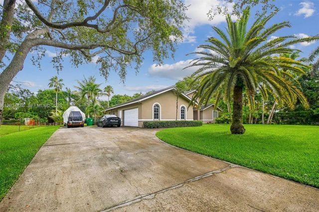 4 of 50 - 14591 Sw 23rd Street, Davie, FL