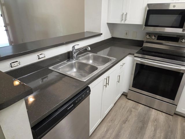 4 of 36 - 12112 Saint Andrews Place #212, Miramar, FL