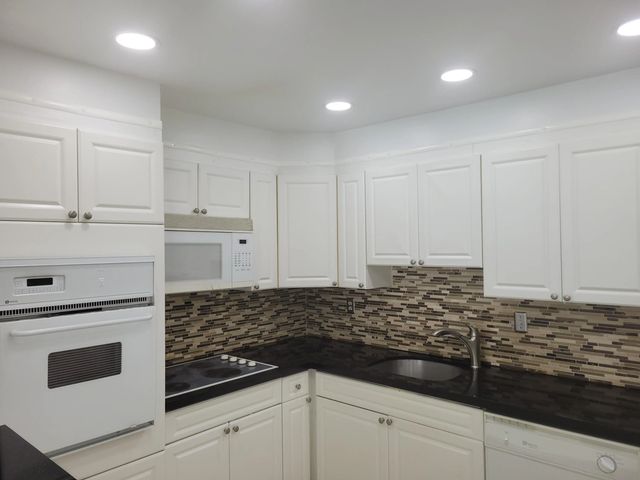2 of 27 - 19370 Collins Avenue #623, Sunny Isles Beach, FL