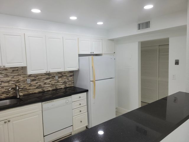 3 of 27 - 19370 Collins Avenue #623, Sunny Isles Beach, FL