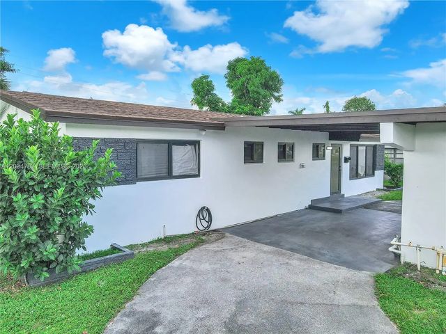2 of 28 - 3810 Nw 6th Street, Lauderhill, FL