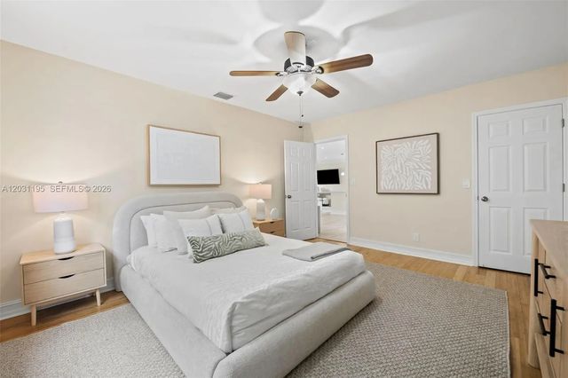 2 of 35 - 370 Se 12th Avenue, Pompano Beach, FL