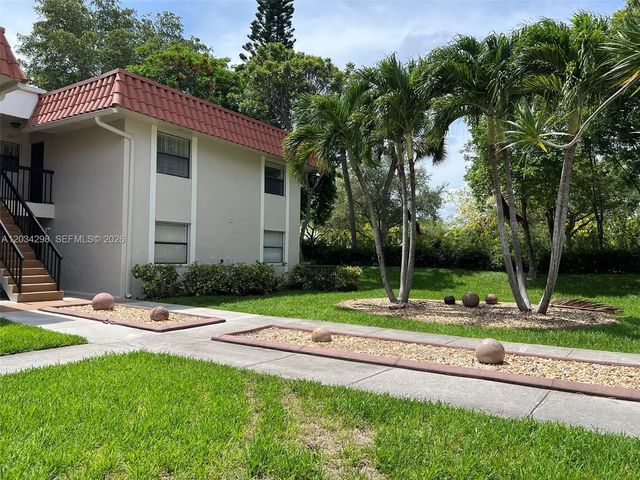 9710 Hammocks Boulevard #204-31, Miami