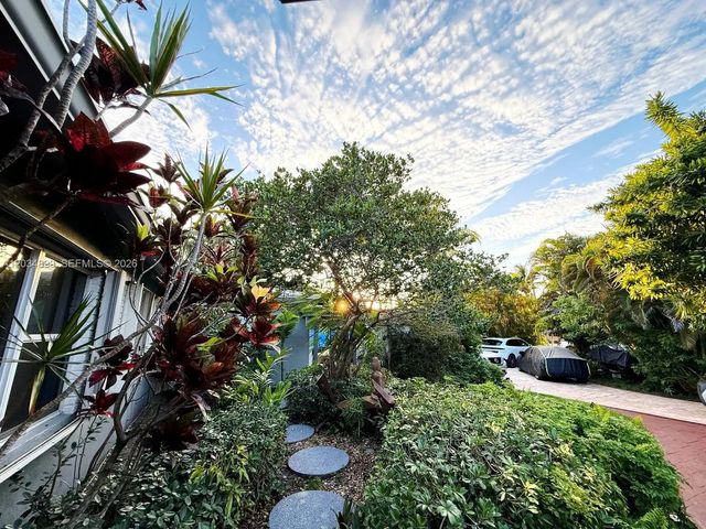 3 of 46 - 2630 Monroe Street, Hollywood, FL