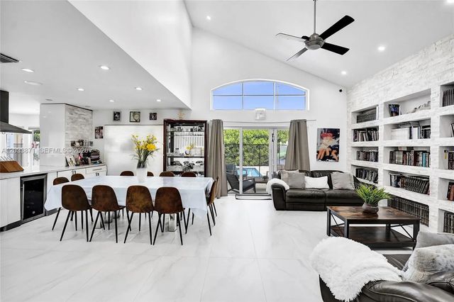 4 of 35 - 5080 Sw 34th Terrace, Hollywood, FL