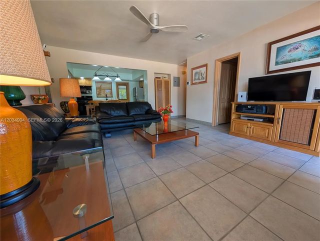 3 of 19 - 29-33 Se 4th, Dania Beach, FL