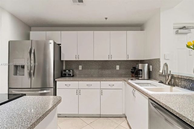 3 of 33 - 6540 Nw 114th Avenue #1423, Doral, FL