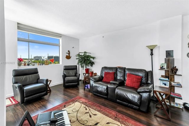 2 of 52 - 140 S Dixie Highway #501, Hollywood, FL