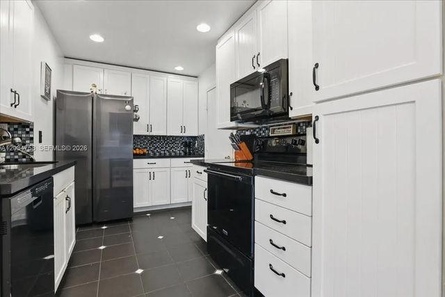4 of 17 - 5874 Sw 97th Terrace, Cooper City, FL