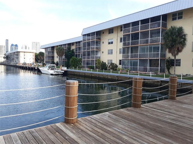 3551 Ne 169th Street #110-a, North Miami Beach