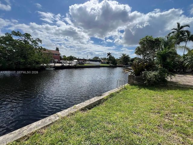 2 of 20 - 1881 Nw 36th Street, Oakland Park, FL