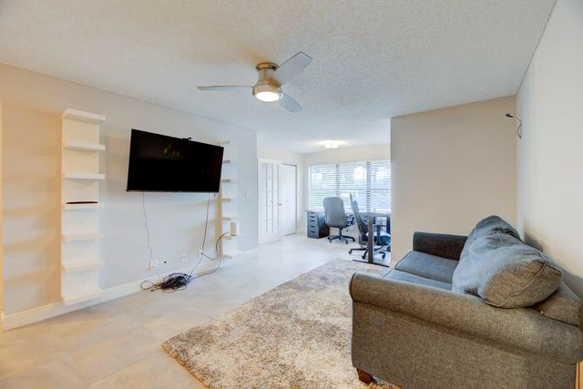 2900 S University Drive #9104, Davie