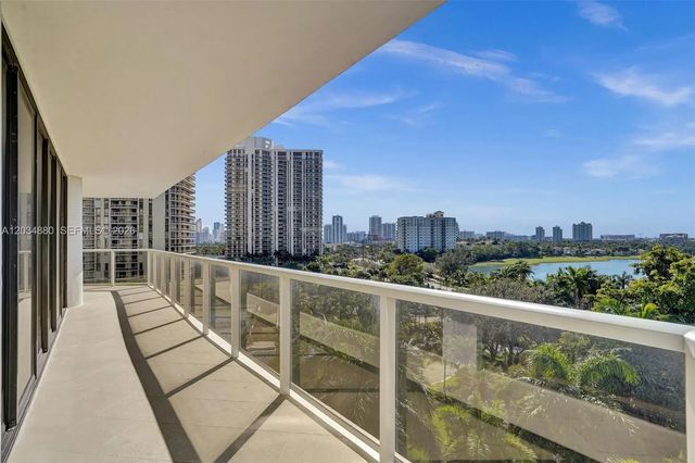 3 of 44 - 20281 E Country Club Drive #615, Aventura, FL