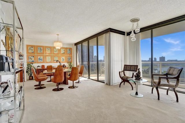 4 of 44 - 20281 E Country Club Drive #615, Aventura, FL