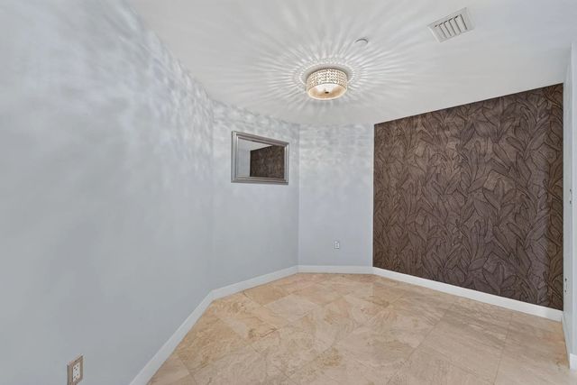 5 of 33 - 2821 N Ocean Boulevard #503s, Fort Lauderdale, FL