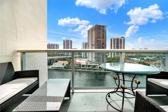 4 of 22 - 19390 Collins Avenue #1419, Sunny Isles Beach, FL