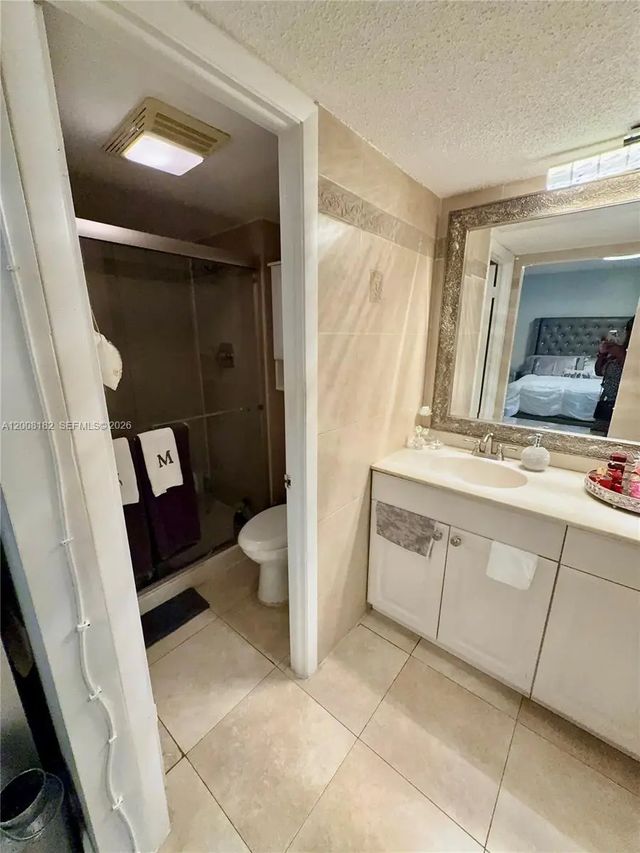 4 of 10 - 20381 Ne 30th Avenue #320-7, Aventura, FL