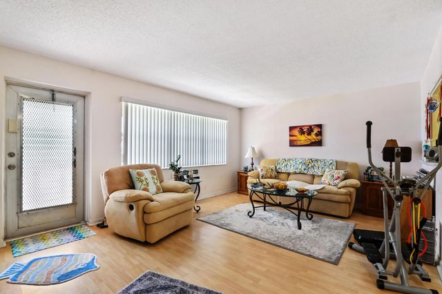 2 of 18 - 75 Camden Drive #c, West Palm Beach, FL