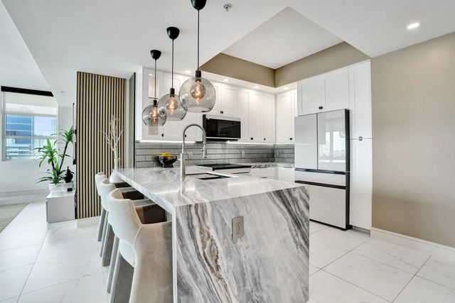 315 Ne 3rd Avenue #1206, Fort Lauderdale